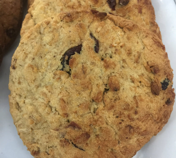 Oatmeal Chocolate Chip Cookies (6 Pack)